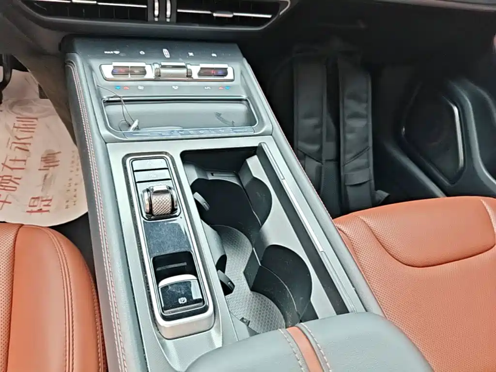 Lincoln Z — миниатюра 14