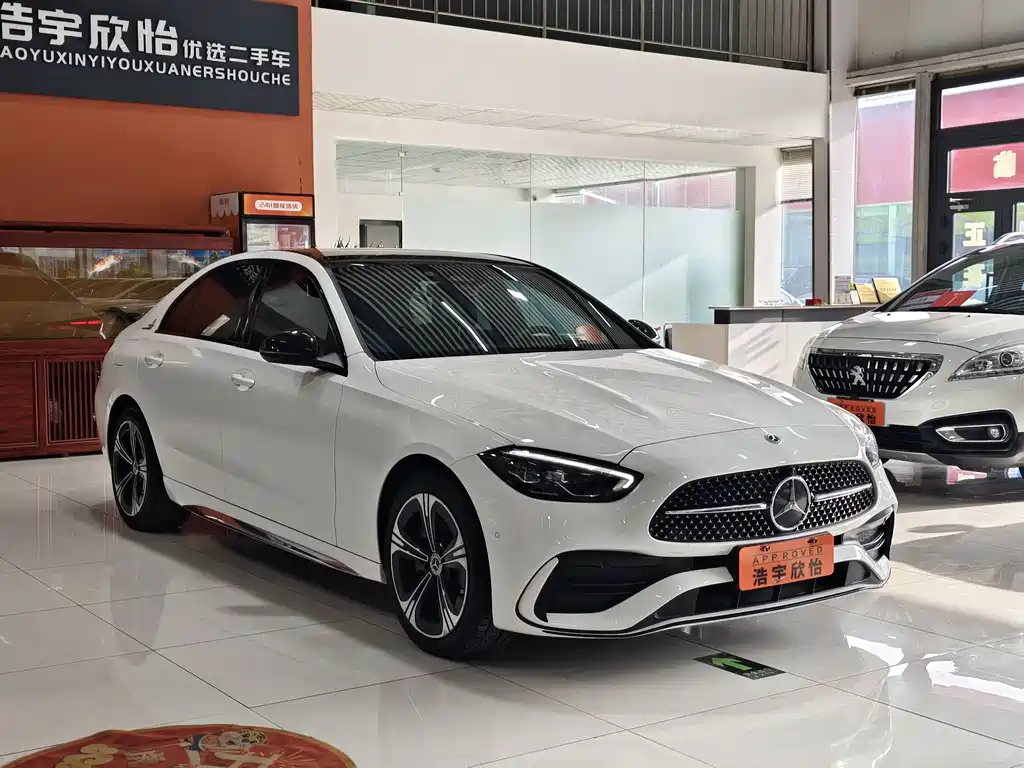 MERCEDES-BENZ C CLASS