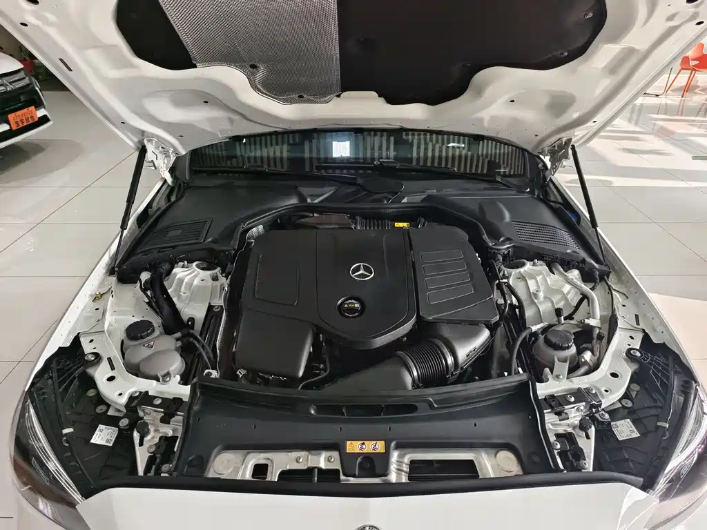 MERCEDES-BENZ C CLASS