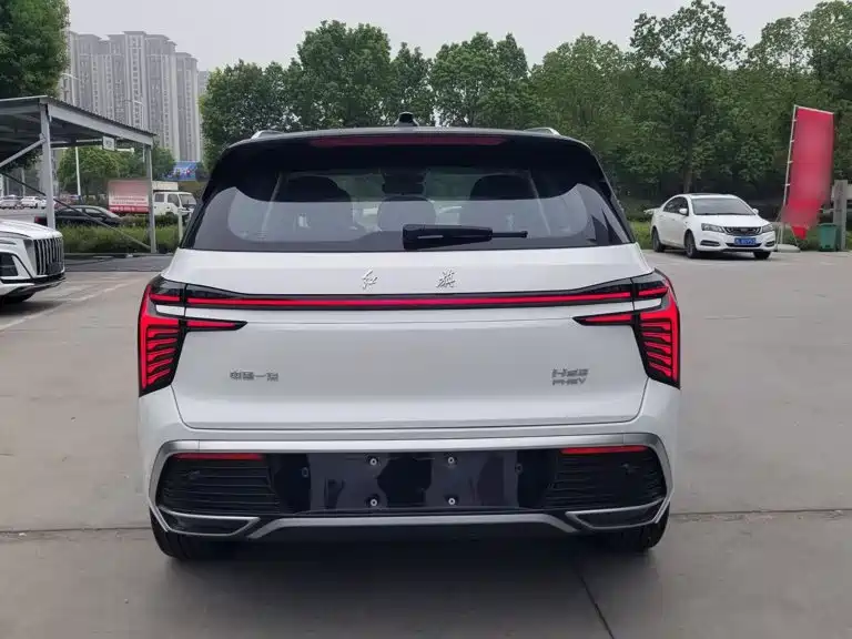Hongqi Hongqi HS3 — миниатюра 6