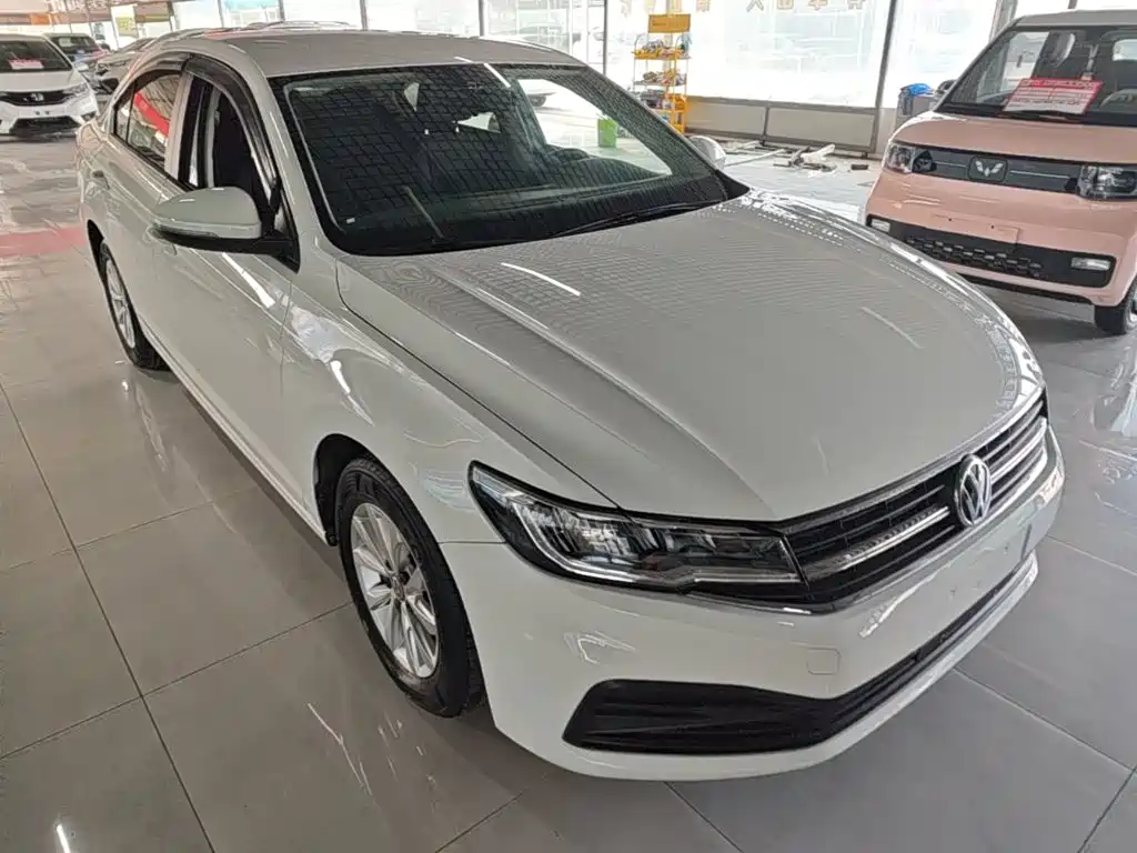Volkswagen Bora — миниатюра 4