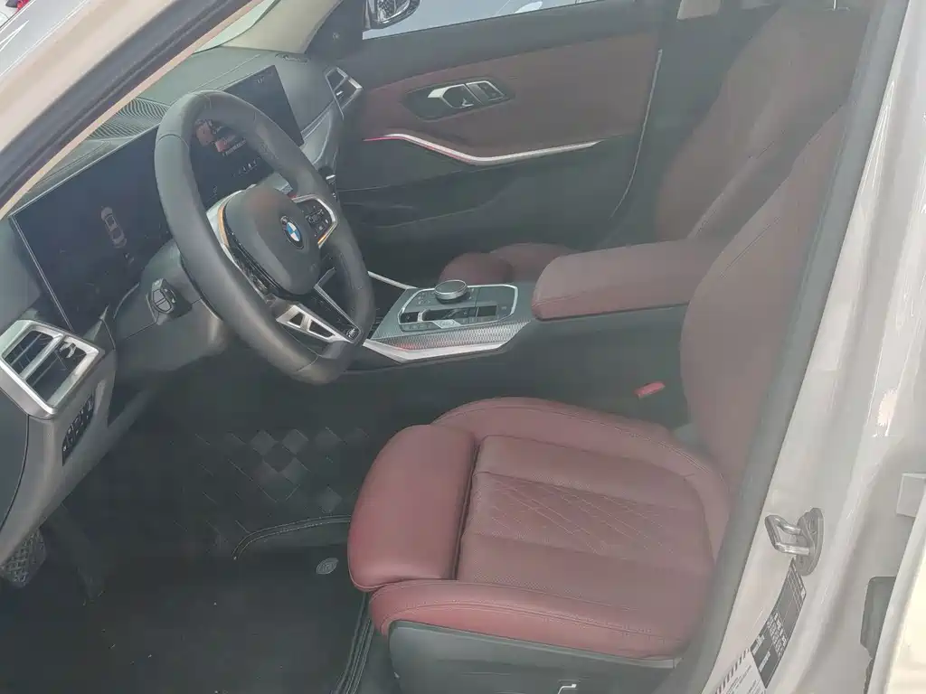 BMW 3 Series — миниатюра 4