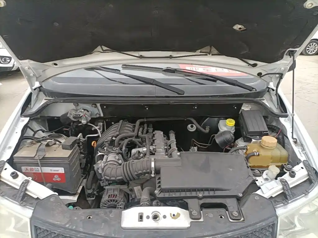 Wuling Hongguang — миниатюра 20