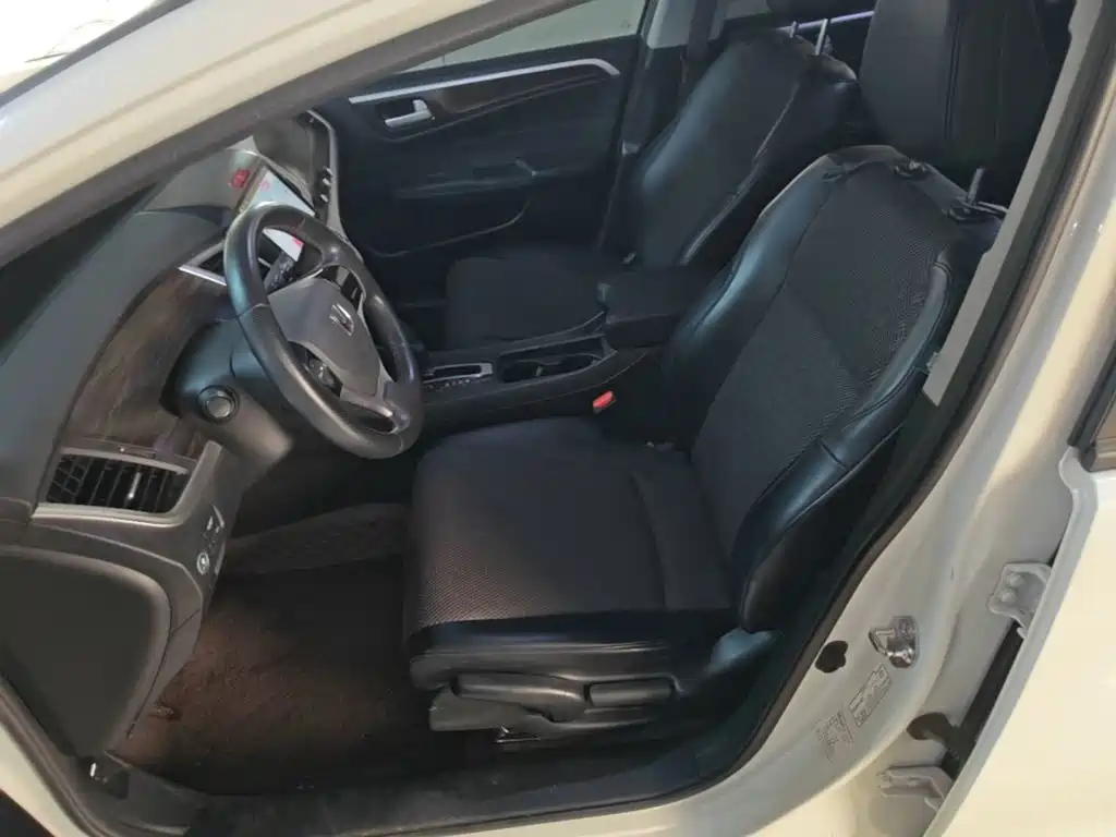 Honda Jade — миниатюра 15