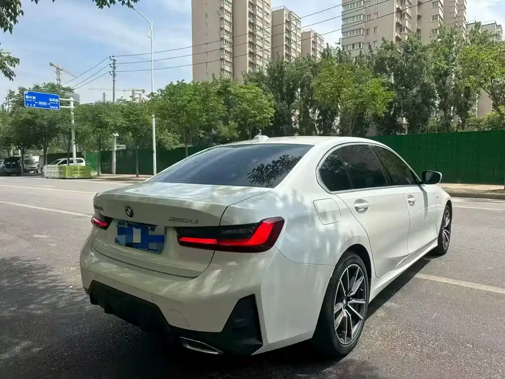 BMW 3 Series — миниатюра 9