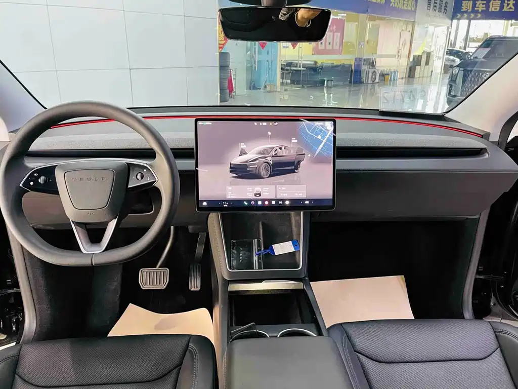Tesla Model Y — фотографии объявления, Фото 16