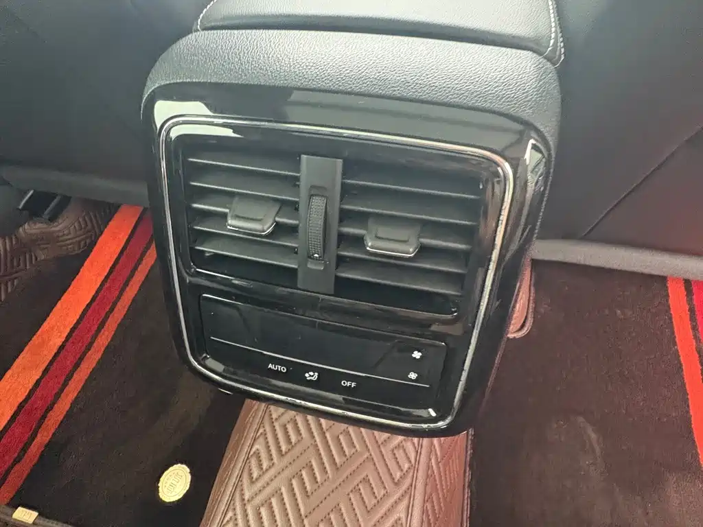 Volkswagen Passat — миниатюра 11