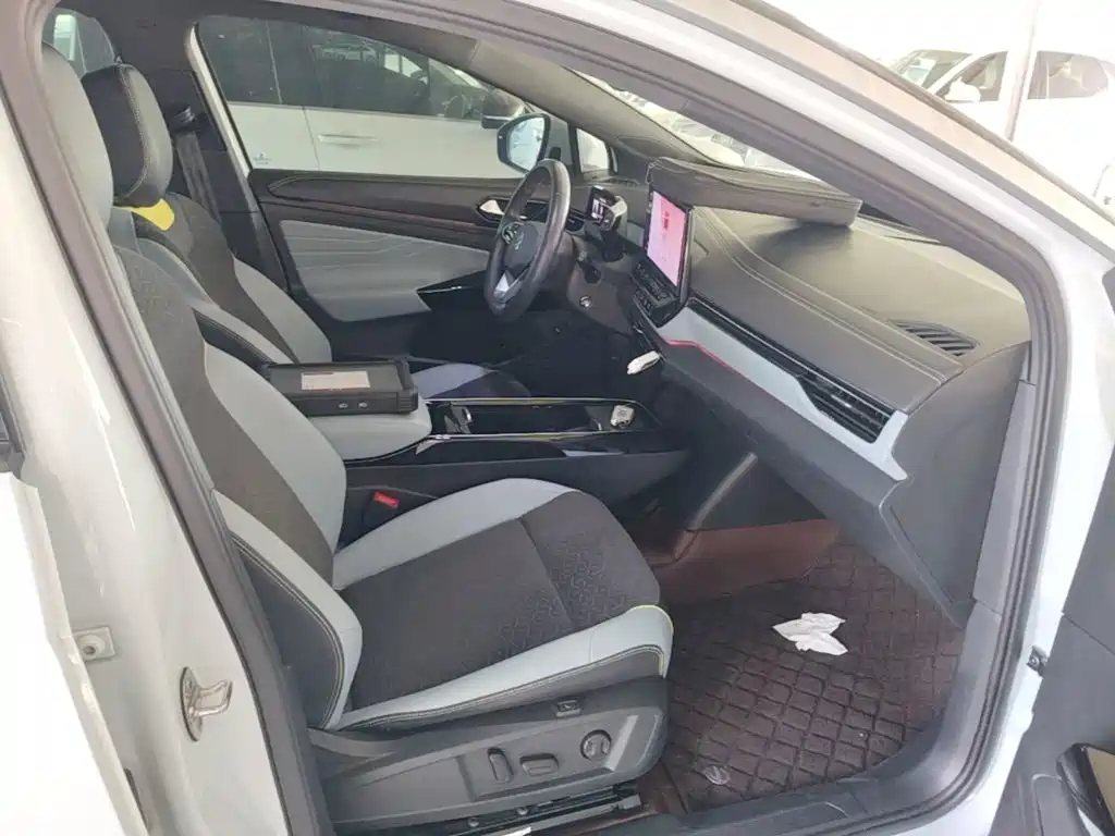 Volkswagen ID.4 X — миниатюра 25