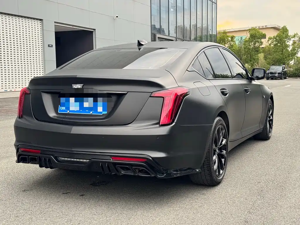 Cadillac CT5 — миниатюра 8