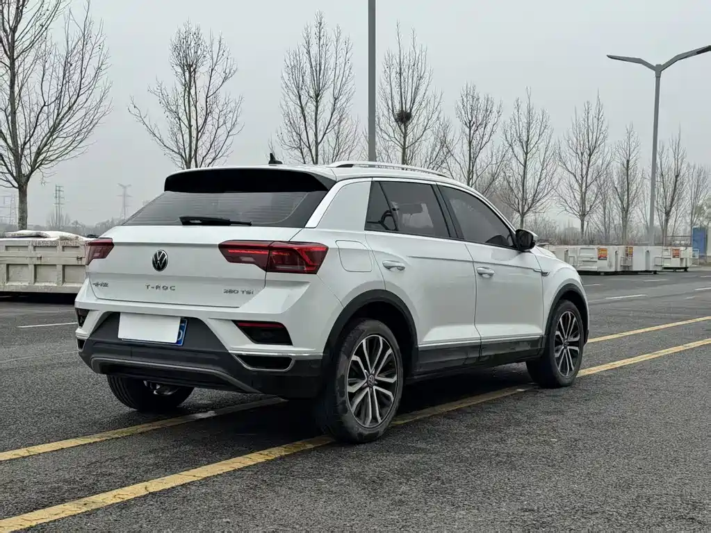 VOLKSWAGEN T ROC EXPLORING SONGS
