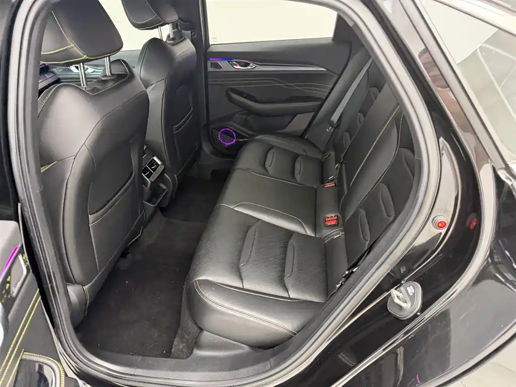 Geely Preface 2023 1.5TD