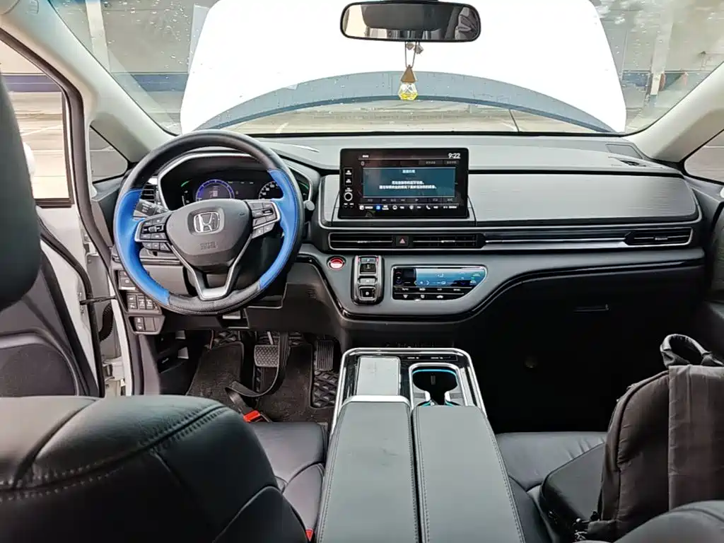 Honda Elysion — миниатюра 10