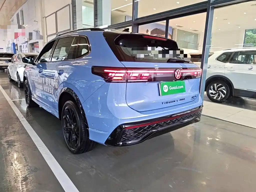 Volkswagen Tiguan L — миниатюра 5
