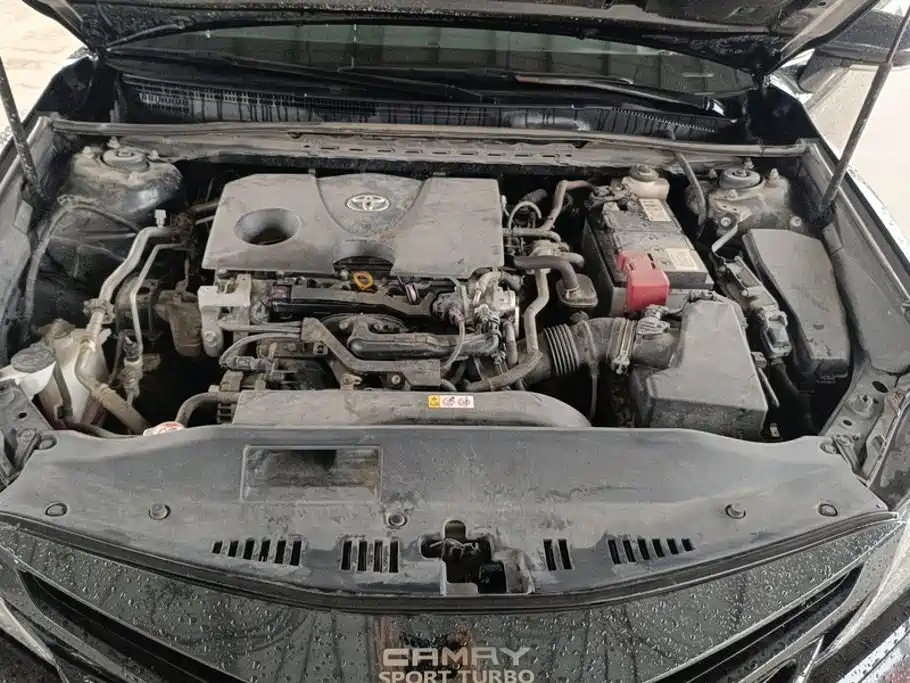 Toyota Camry — миниатюра 10