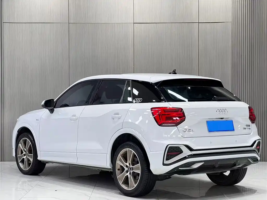Audi Q2L — миниатюра 6