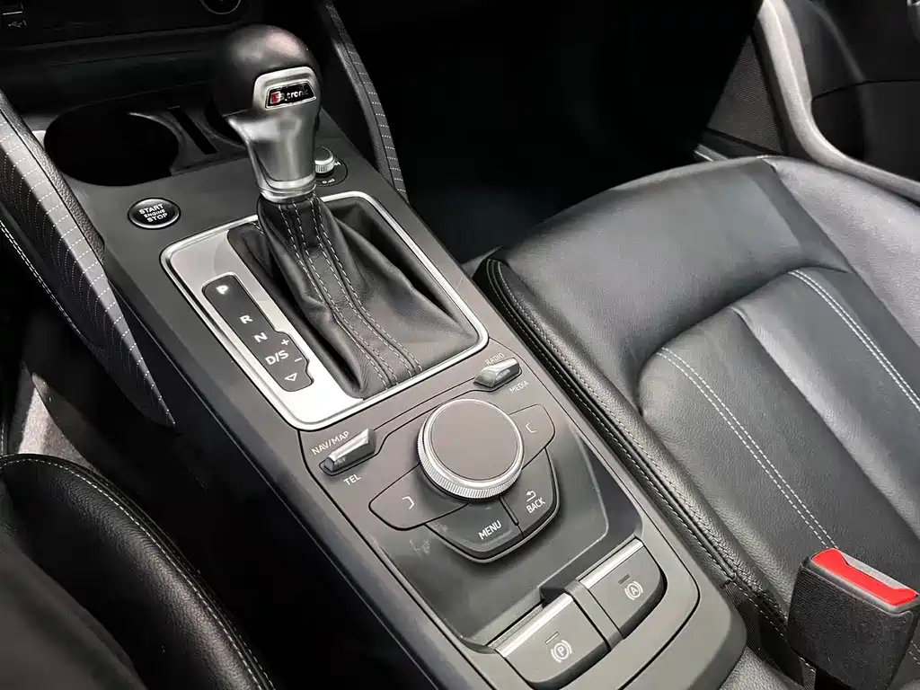 Audi Q2L — миниатюра 11