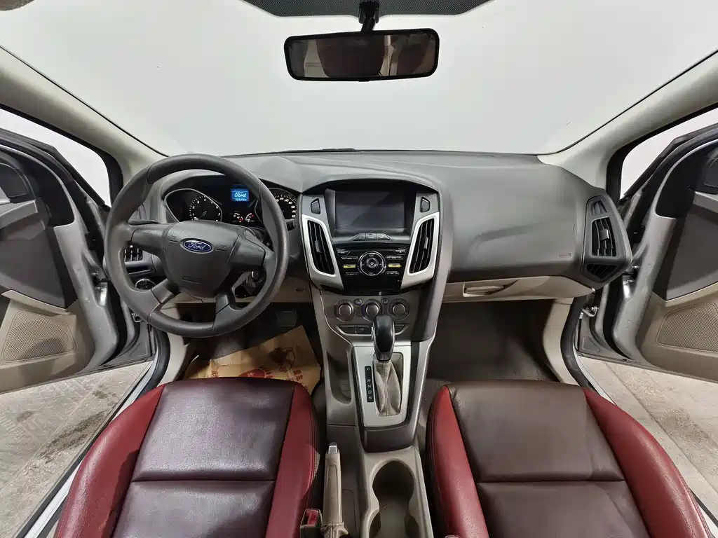 Ford Focus — миниатюра 9