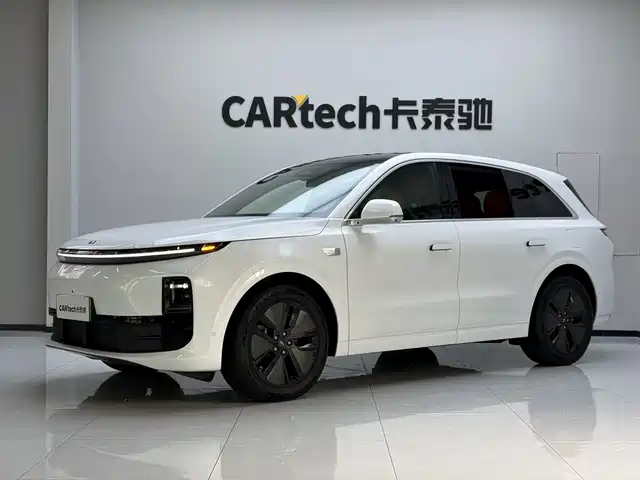 Li Auto L6