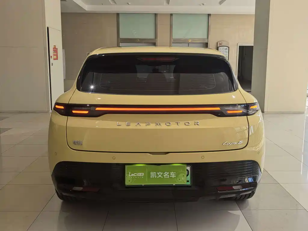 Leapmotor Leapmotor Lafa5 — миниатюра 14