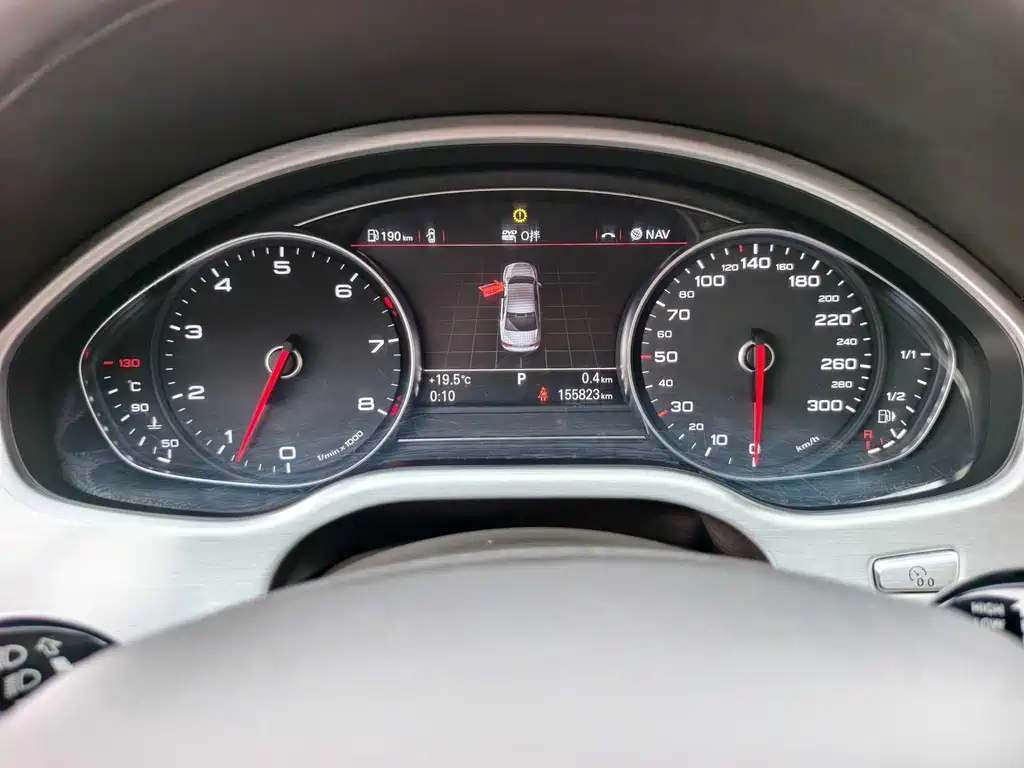 Audi A8 — миниатюра 6