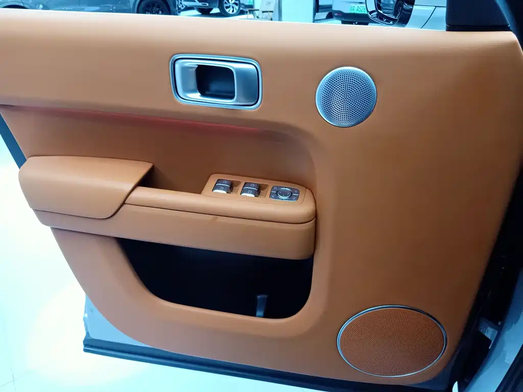 Li Auto Li L9 — миниатюра 15