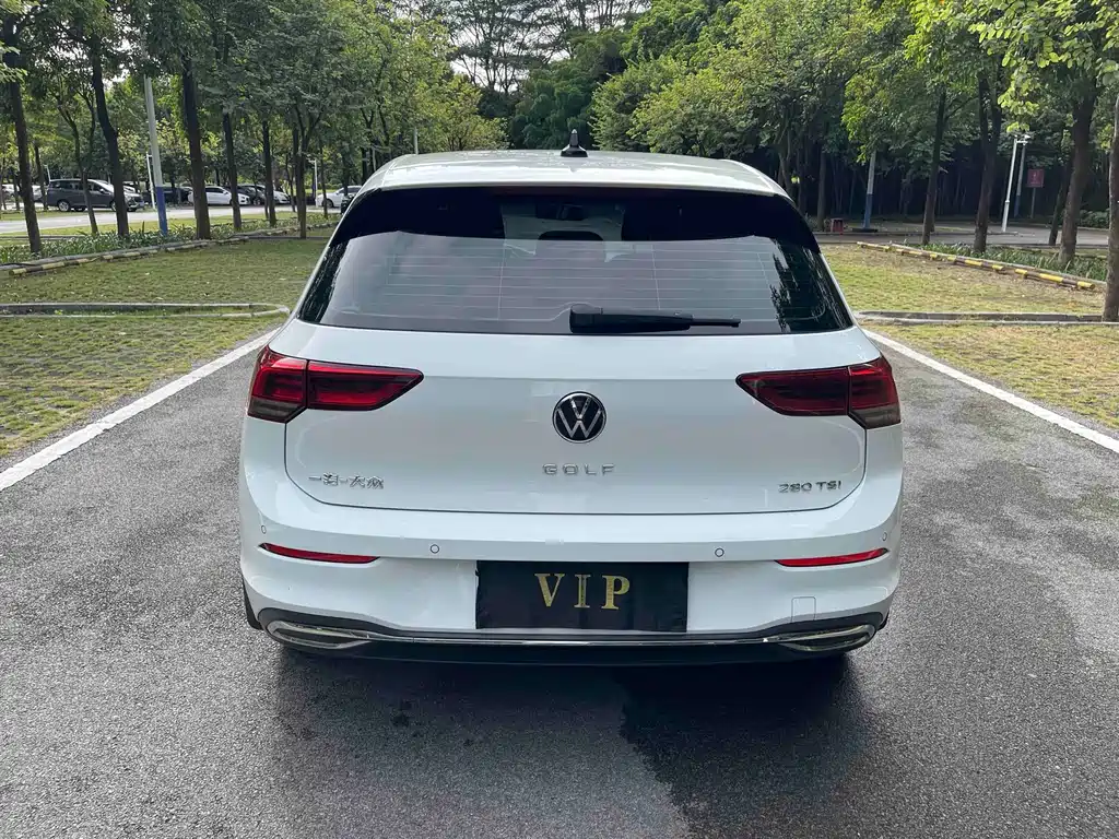 Volkswagen Golf — миниатюра 18
