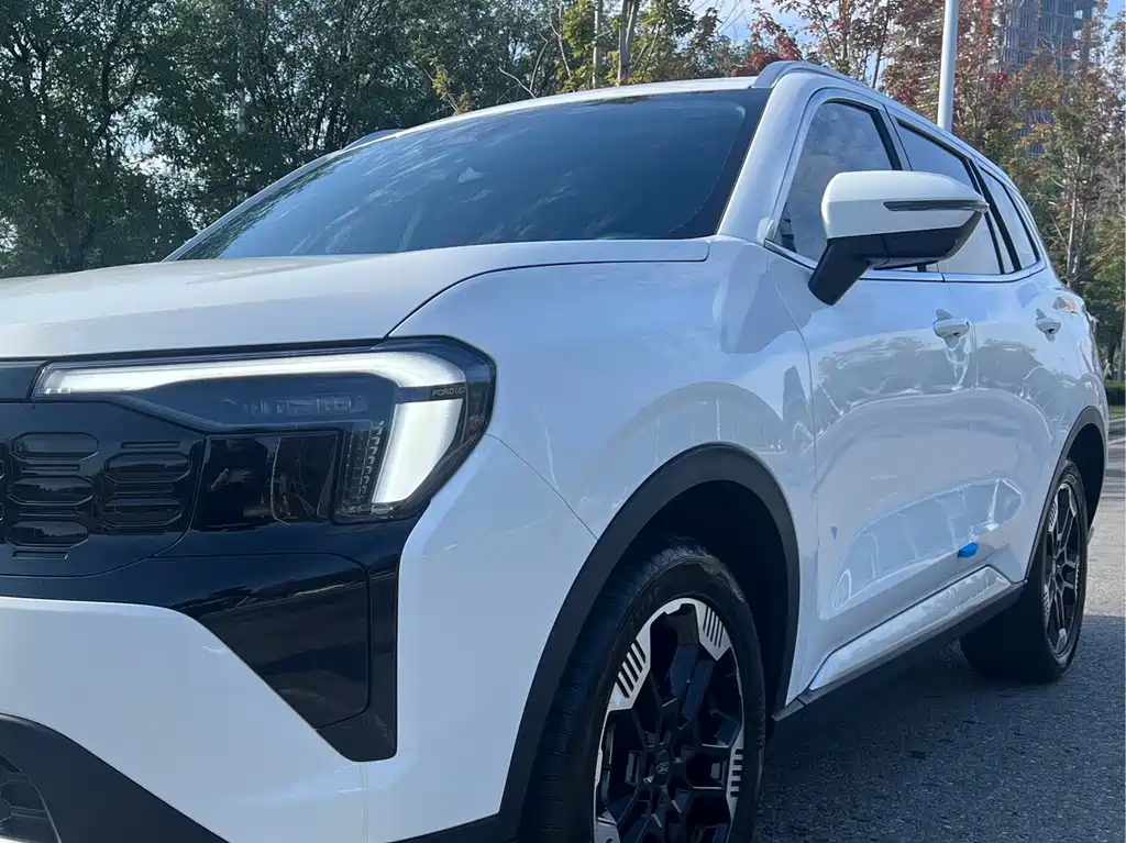 Ford Equator Sport — миниатюра 4