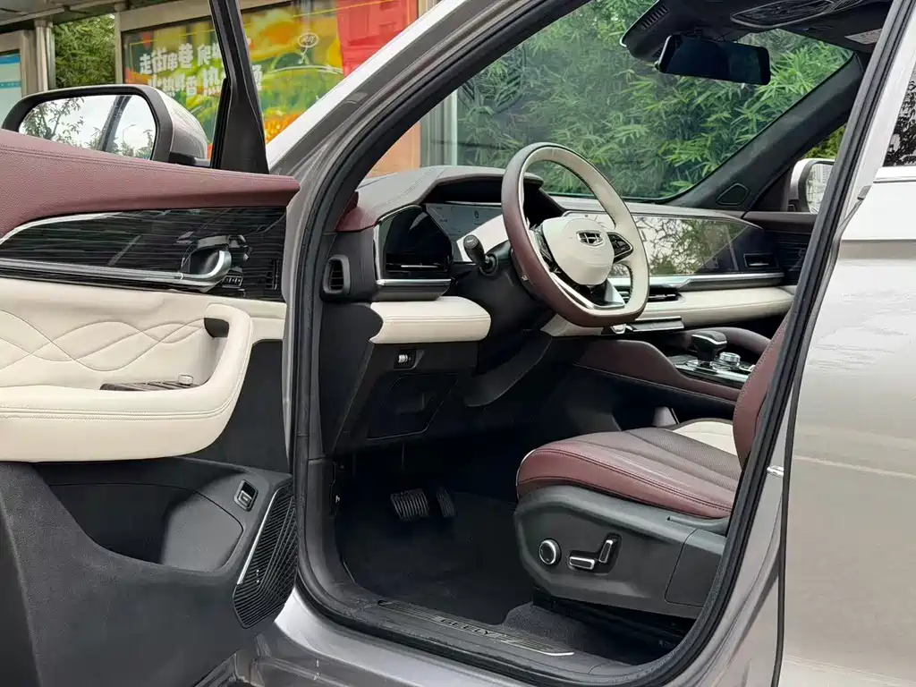 Geely Xingyue L — миниатюра 8