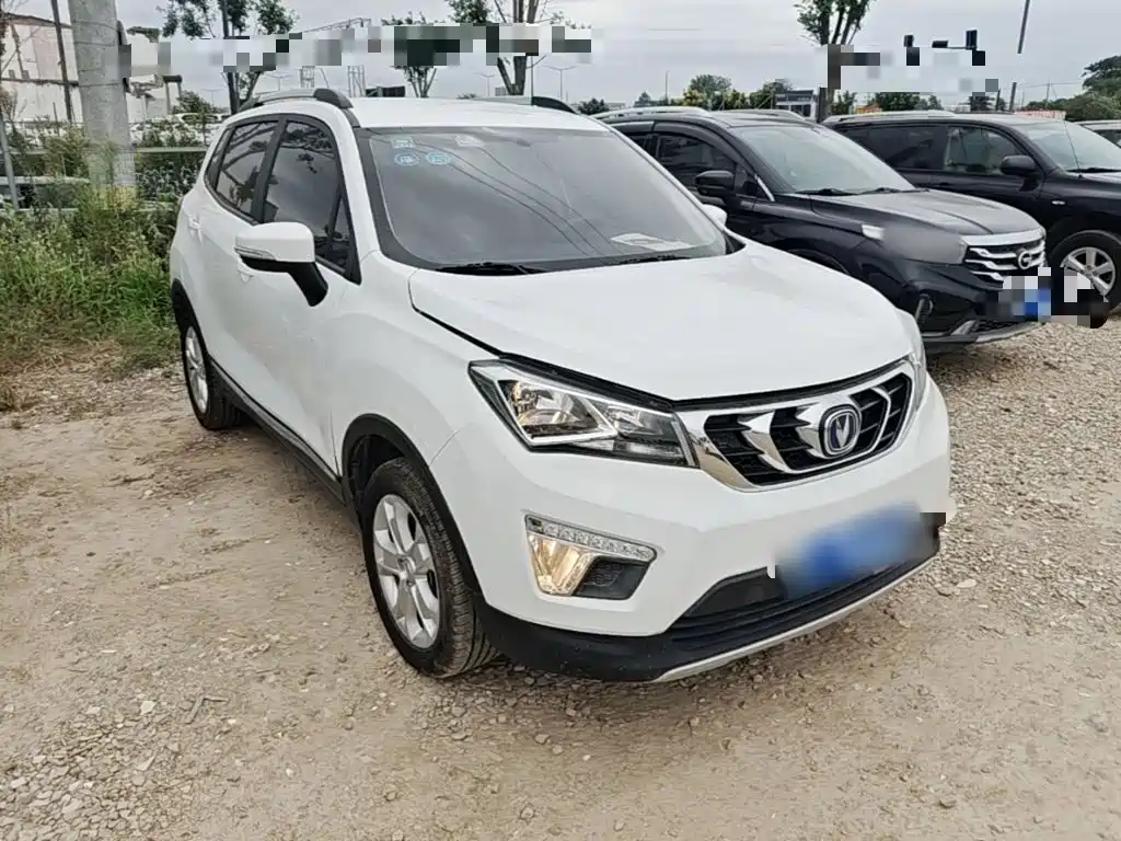 Changan CS15 — миниатюра 4