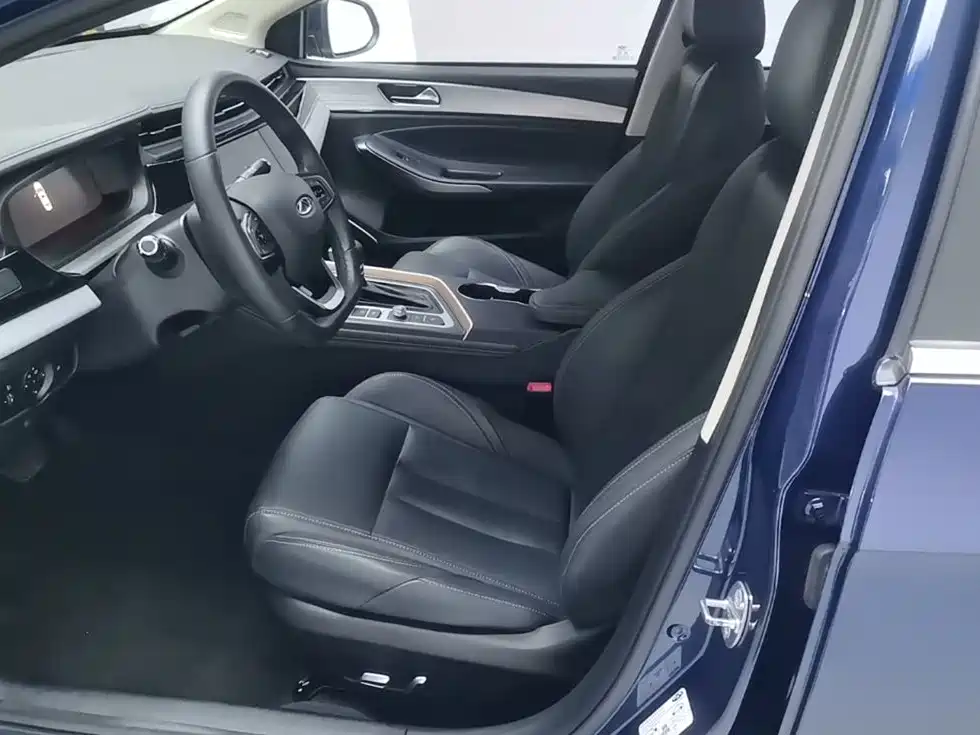 Chery Arrizo 5 PLUS — миниатюра 15