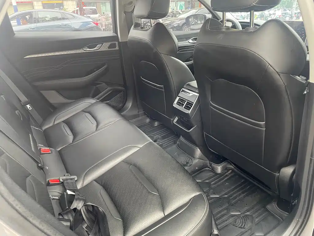 GEELY AUTOMOBILE XINGRUI