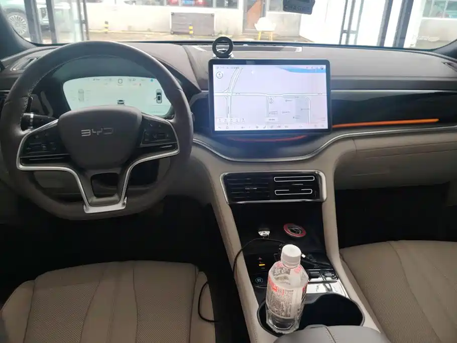 BYD PLUS New Energy — миниатюра 12