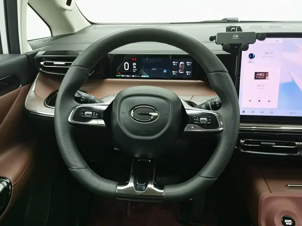 GAC Motor Trumpchi E8 PHEV — миниатюра 11
