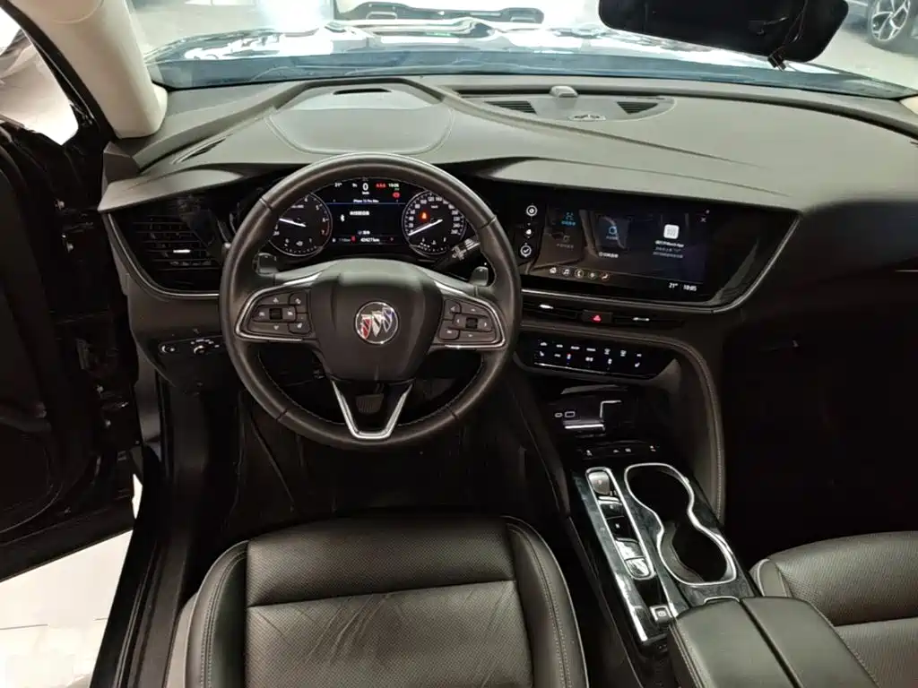 Buick Envision Plus — миниатюра 11