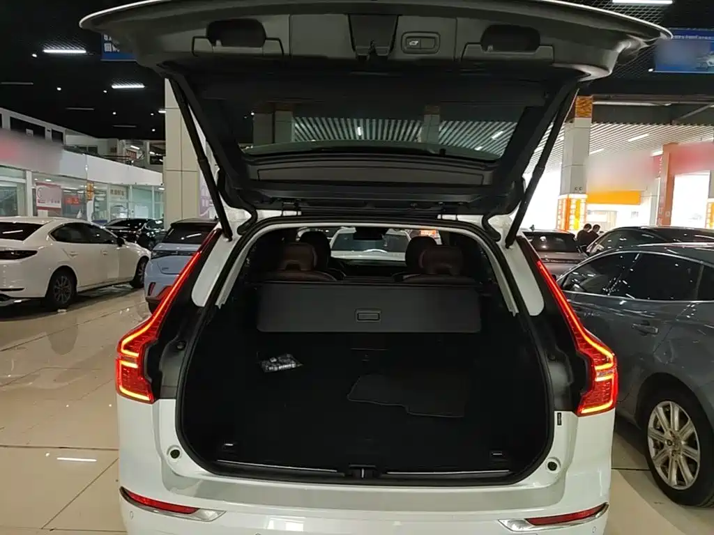 Volvo XC60 — миниатюра 19