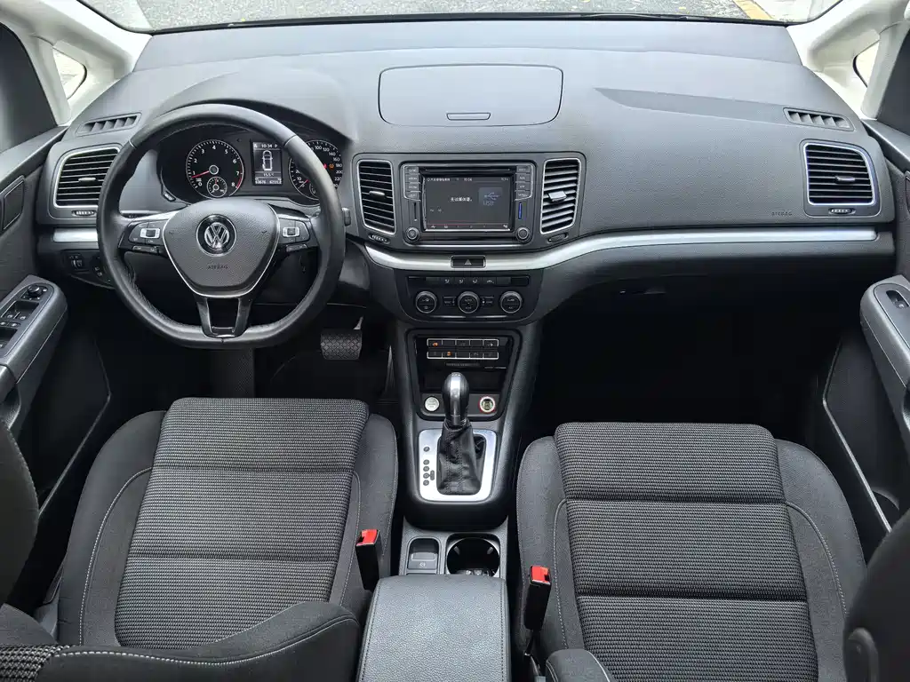 Volkswagen Sharan — миниатюра 19