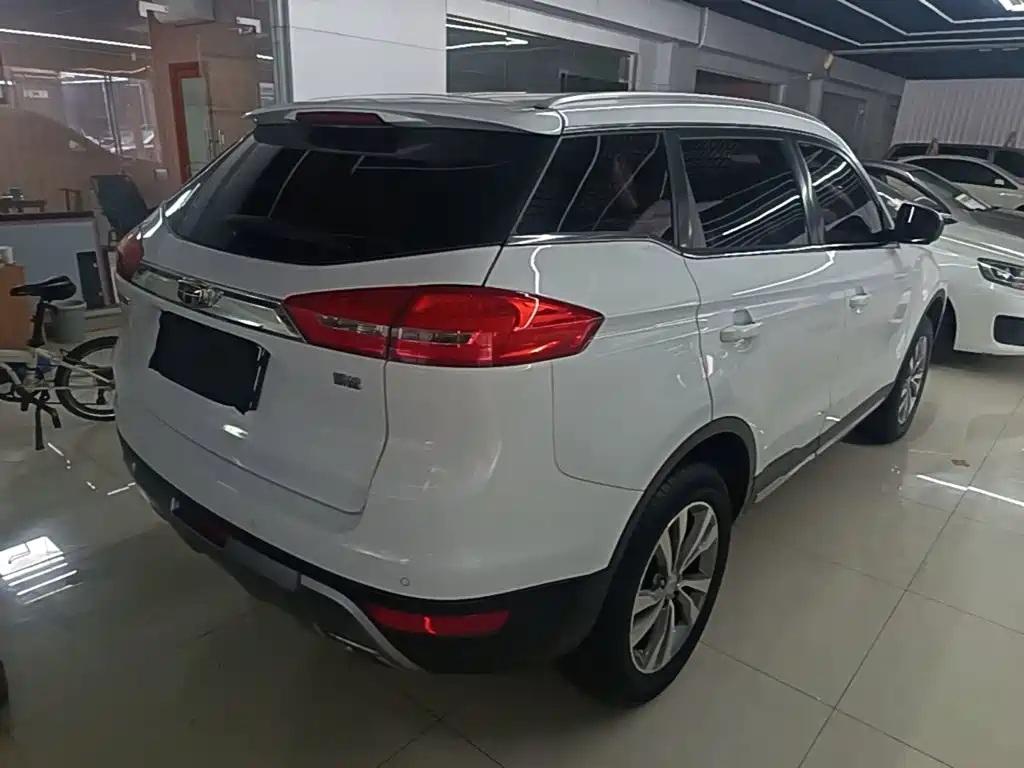 Geely Boyue — миниатюра 7