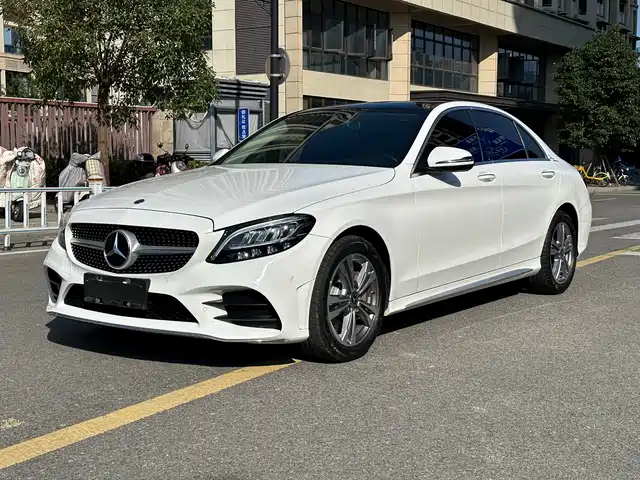 MERCEDES BENZ C CLASS