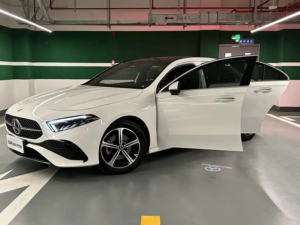 MERCEDES-BENZ A CLASS