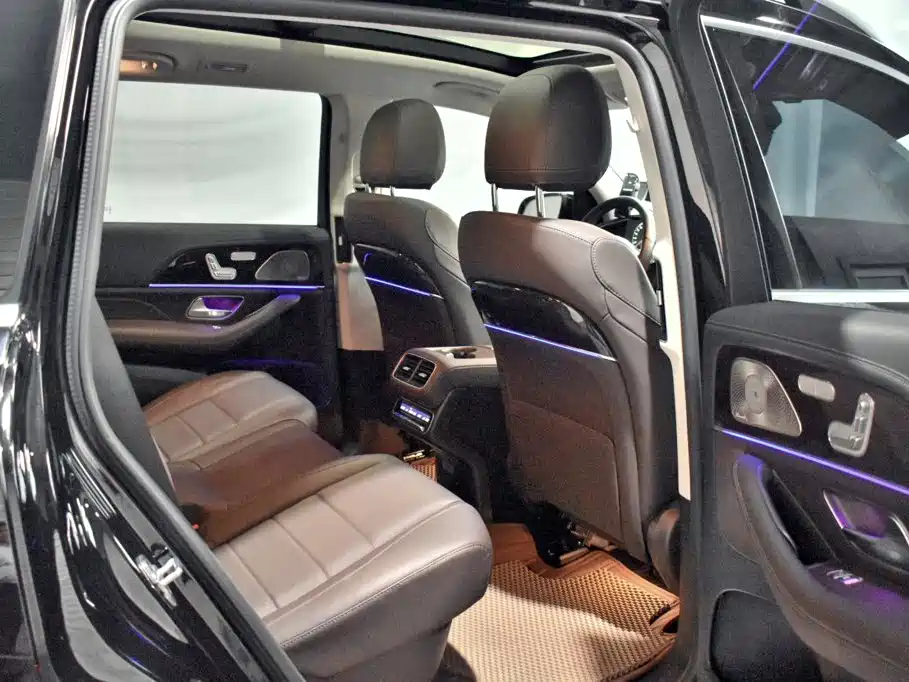 Mercedes-Benz GLS — миниатюра 10