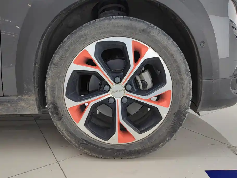 Lynk & Co 02 — миниатюра 6