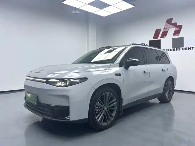 2025 Leapmotor C16