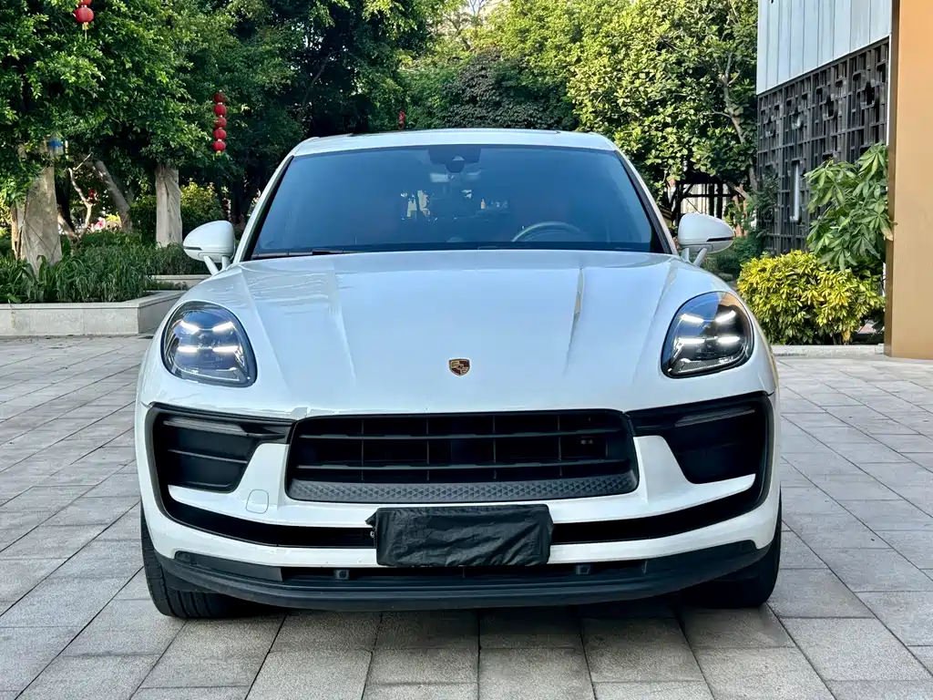Porsche Macan — миниатюра 2