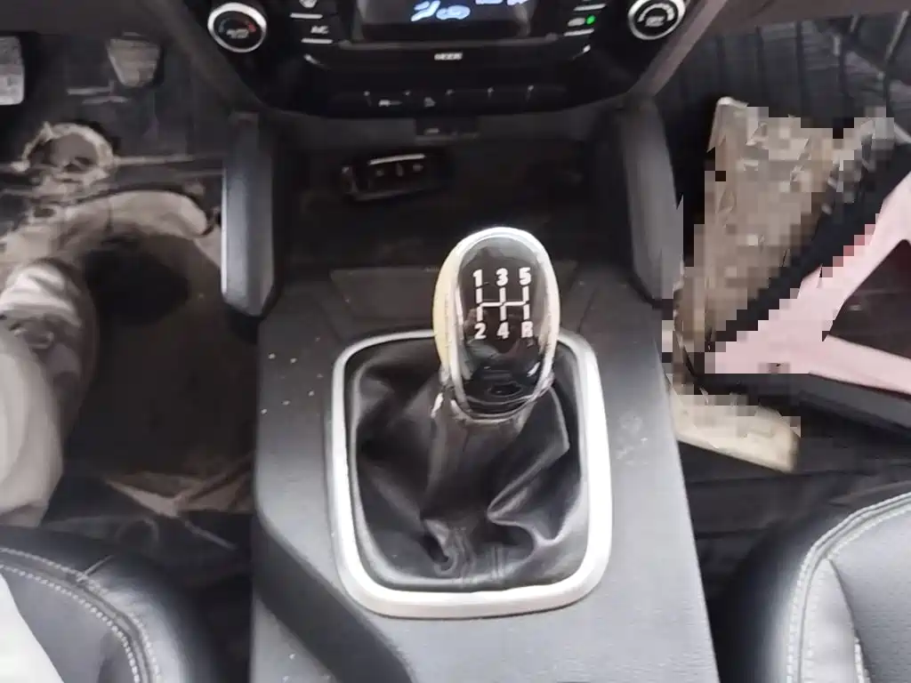 Geely Vision X6 — миниатюра 19