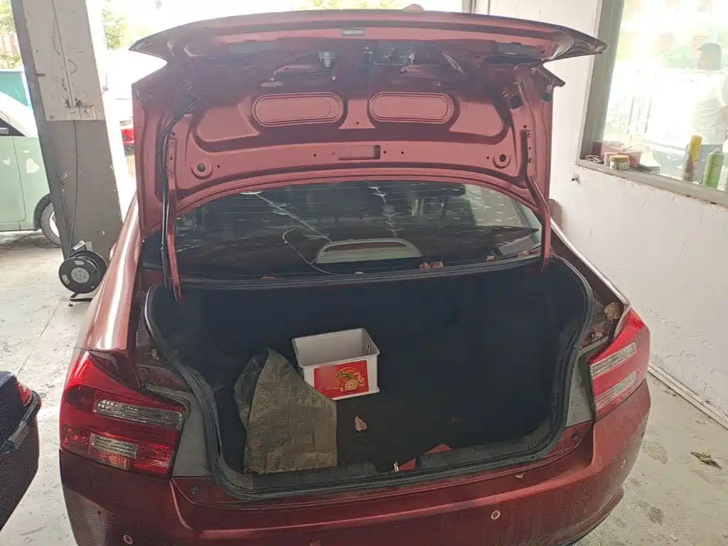 Honda City Classic — миниатюра 19