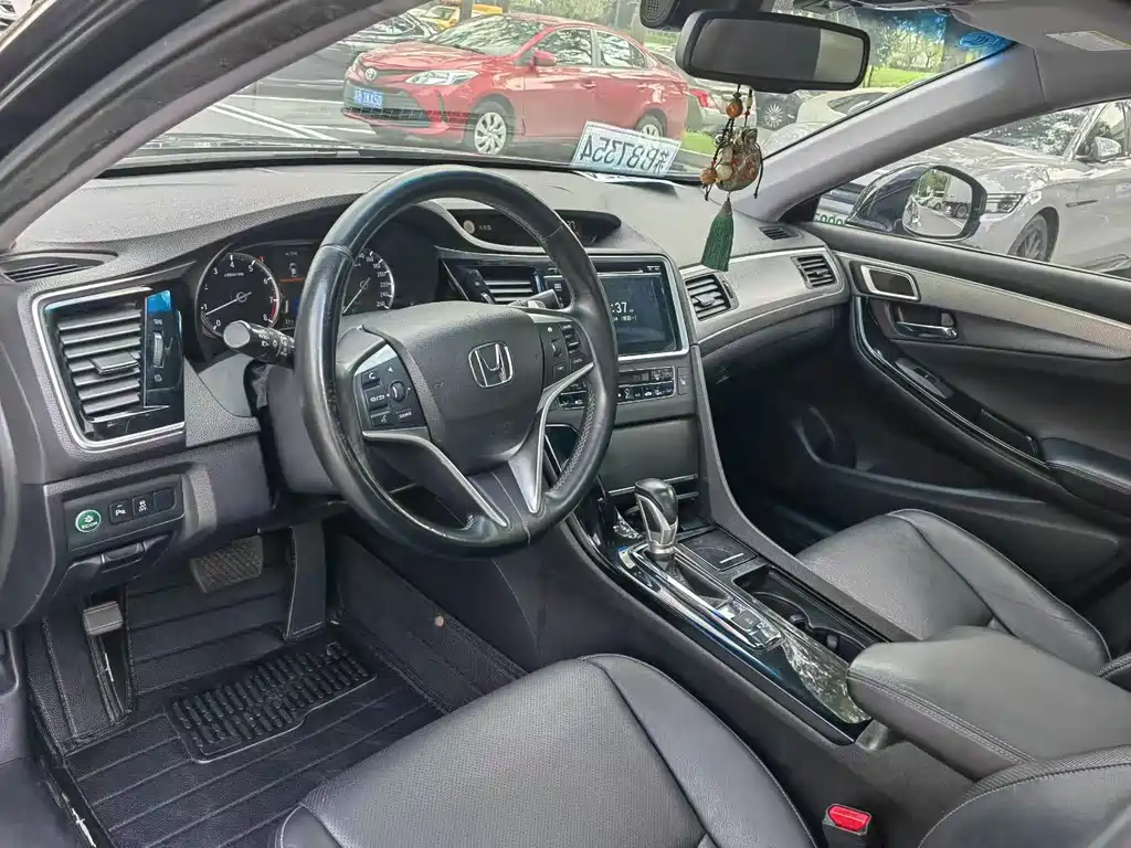 Honda Spirior — миниатюра 4