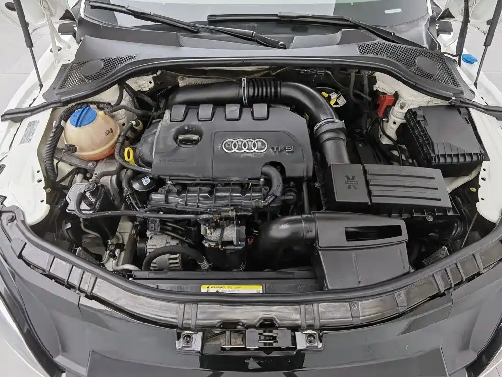 Audi TT — миниатюра 6