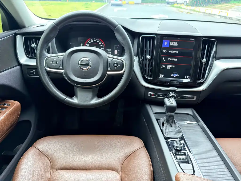 Volvo XC60 — миниатюра 14