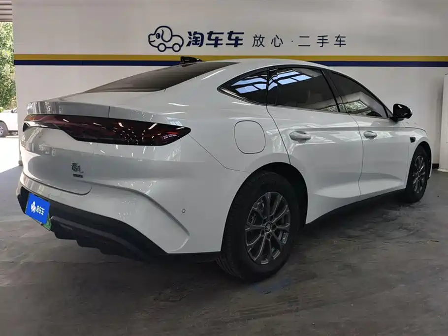 BYD Qin L L 2025 DM-i Smart Drive 80KM Lead