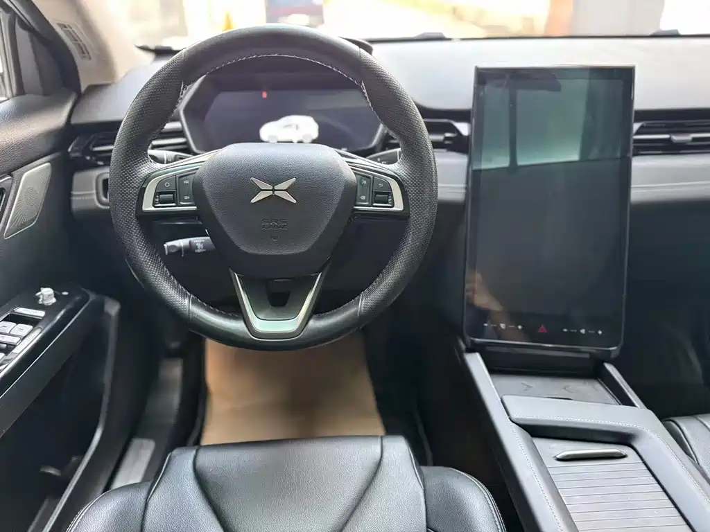 XPeng G3 — миниатюра 6